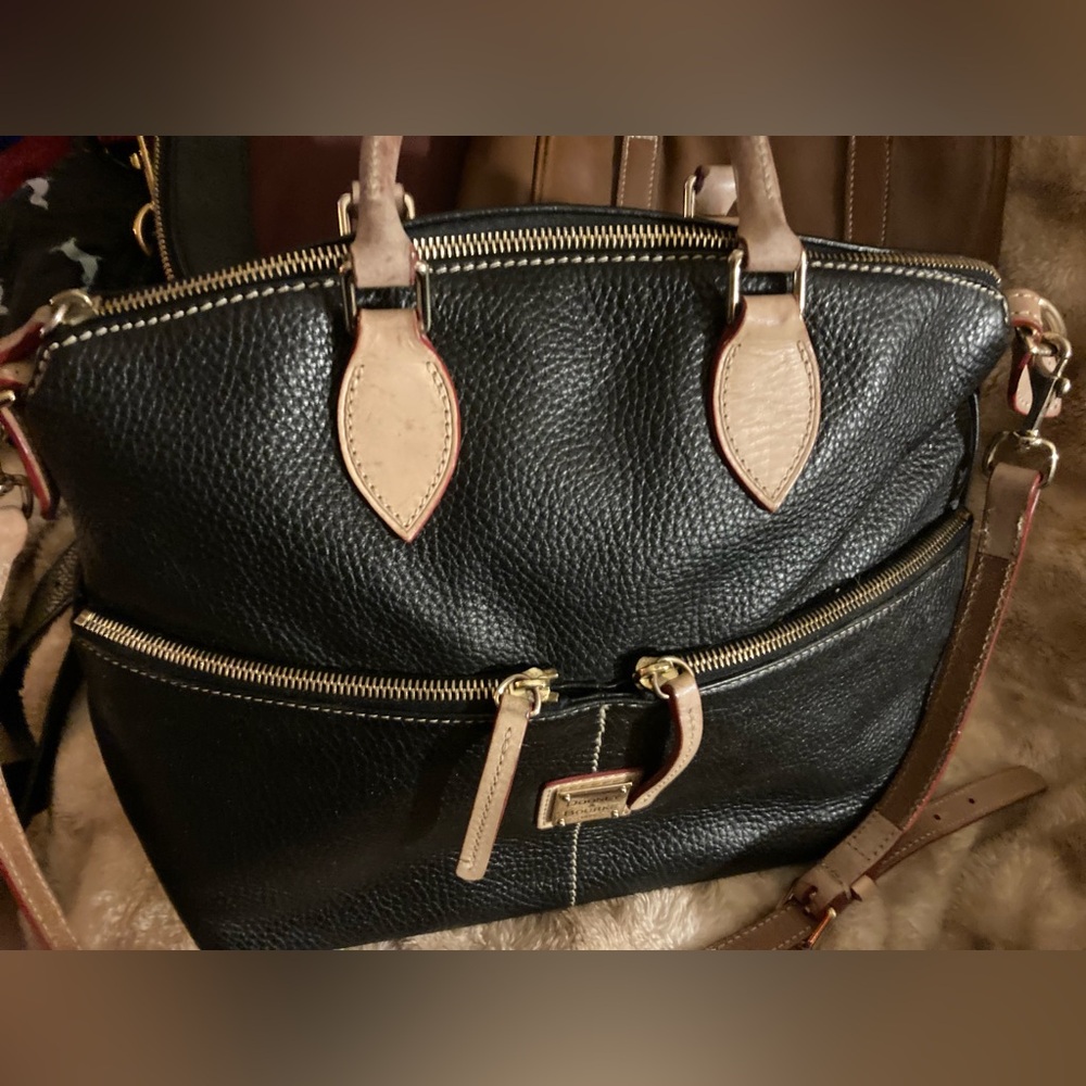 Dooney & Bourke Black Textured Leather Bag